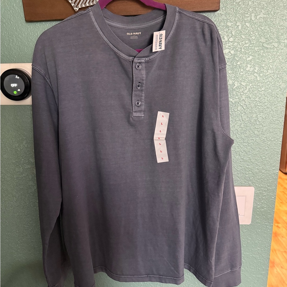 Old Navy Gray Long Sleeve Tee